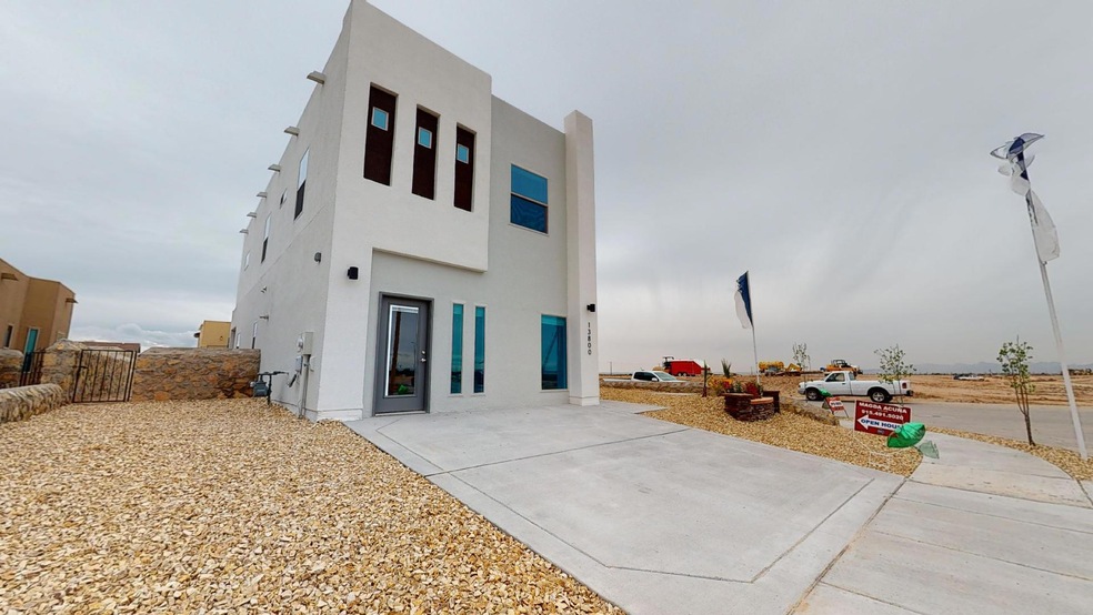 548 Cedarwood Ave, Horizon City, TX 79928 - photo 1