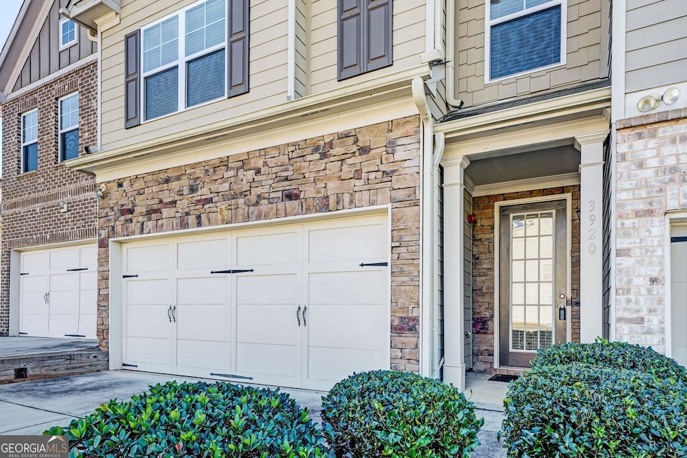 For Sale $285,000 • Co-Listing Agent