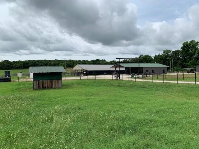 1078 County Road 147, Gainesville, TX 76240 - photo 1