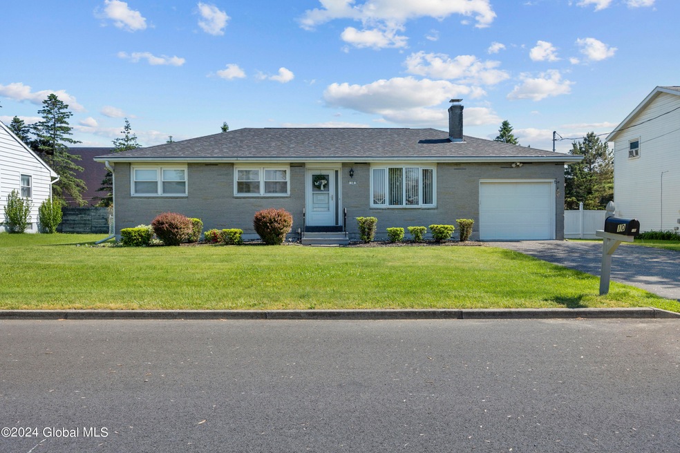 10 Hadden Ln, Troy, NY 12180 - photo 1