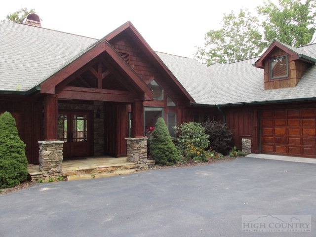 95 Green Ridge Ln, Banner Elk, NC 28604 - photo 1