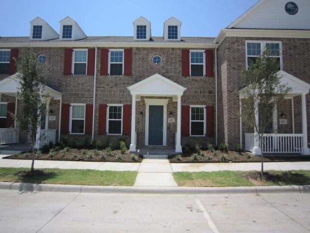 6221 Parker Blvd, North Richland Hills, TX 76180 - photo 1
