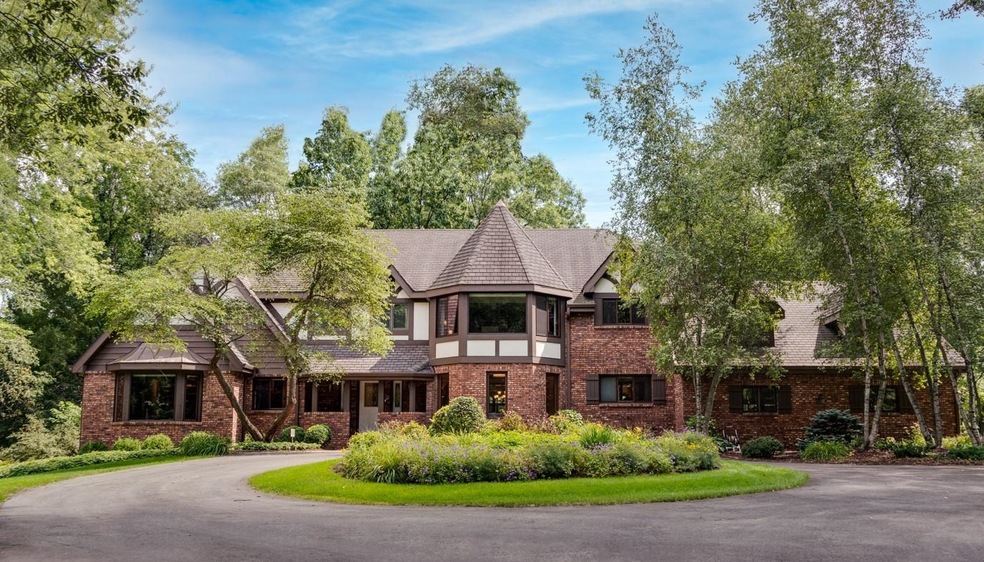 6095 Knollwood Dr, Oregon, WI 53575 - photo 1