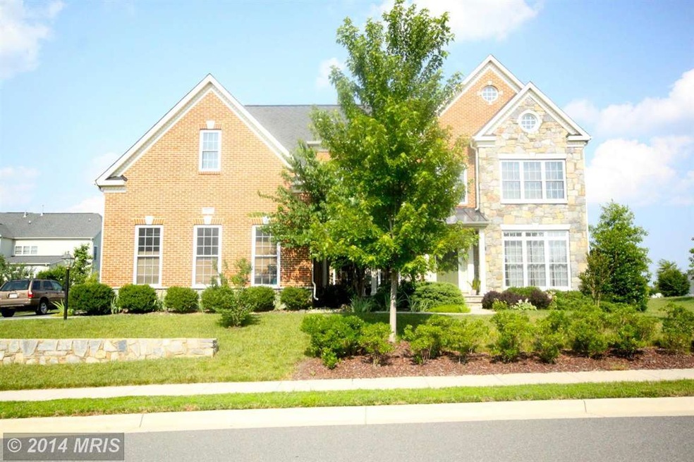 25587 S Village Dr, Chantilly, VA 20152 - photo 1