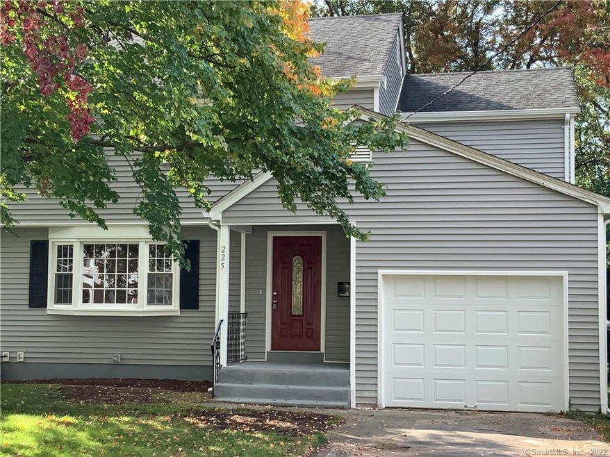 225 Ballard Dr, West Hartford, CT 06119 - photo 1