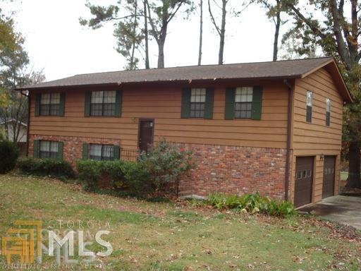 8945 Teal Ln, Jonesboro, GA 30236 - photo 1