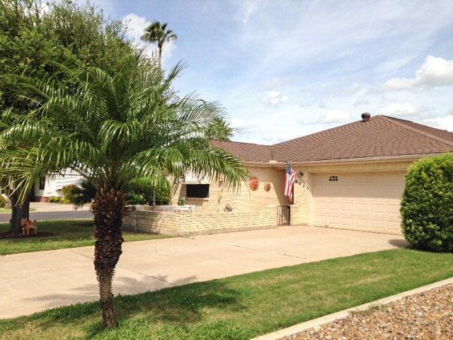 942 Santa Anna Dr, Alamo, TX 78516 - photo 1