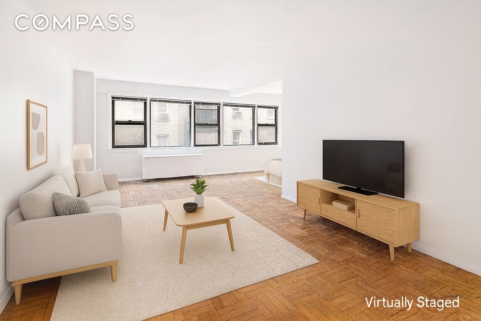 220 E 67th St unit 4A, New York, NY 10065 - photo 1