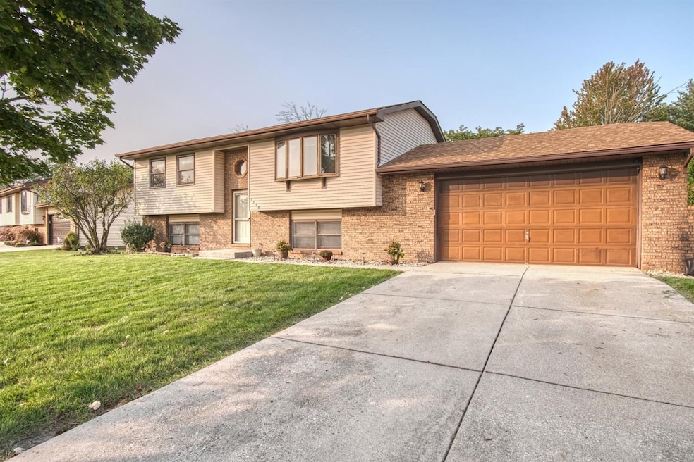 1520 W 97th Place, Crown Point, IN 46307 - photo 1