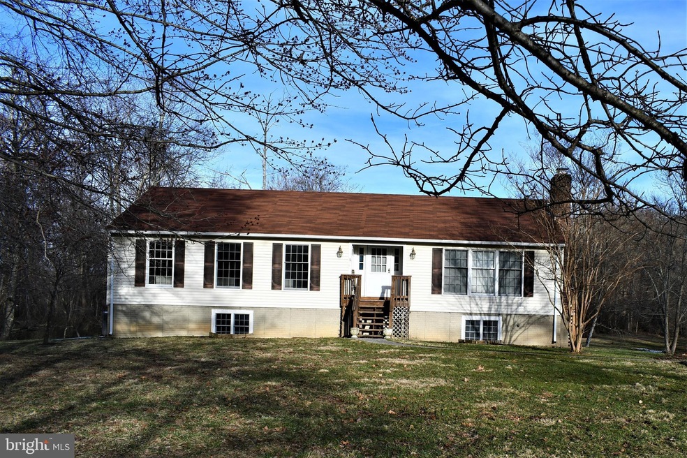 178 Roundabout Rd, Linden, VA 22642 - photo 1