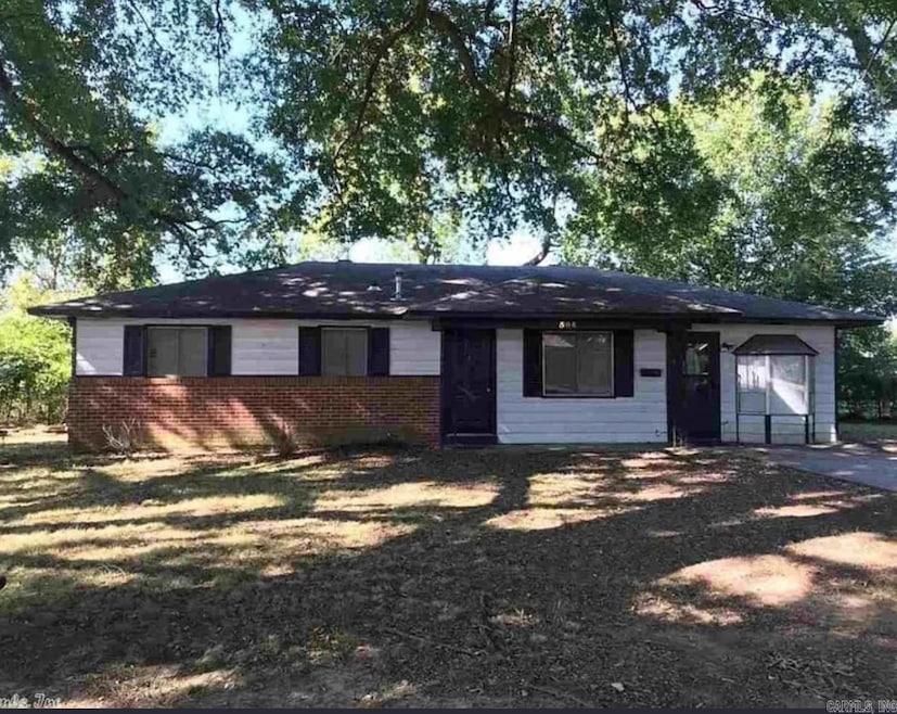 504 Warren St, Jacksonville, AR 72076 - photo 1