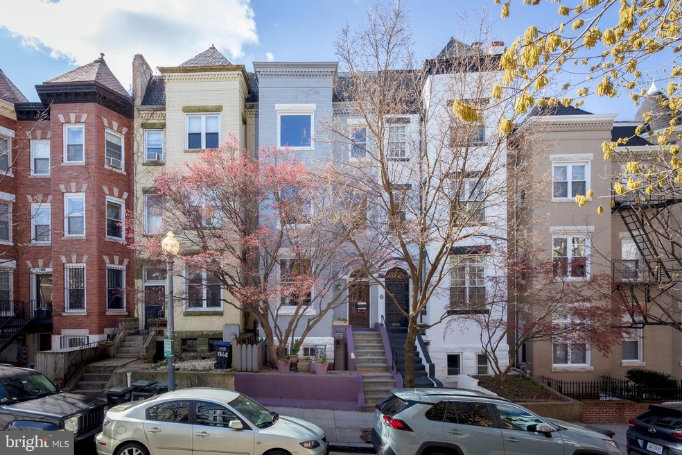 1870 California St NW, Washington, DC 20009 - photo 1
