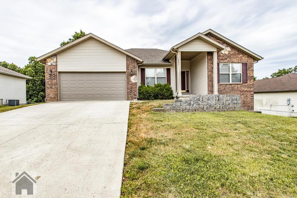 16291 Heartland Ln, Saint Robert, MO 65584 - photo 1