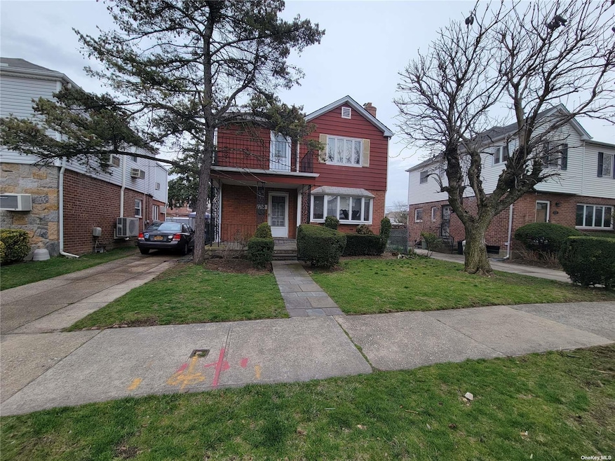 Sold $1,040,000 • Co-Listing Agent