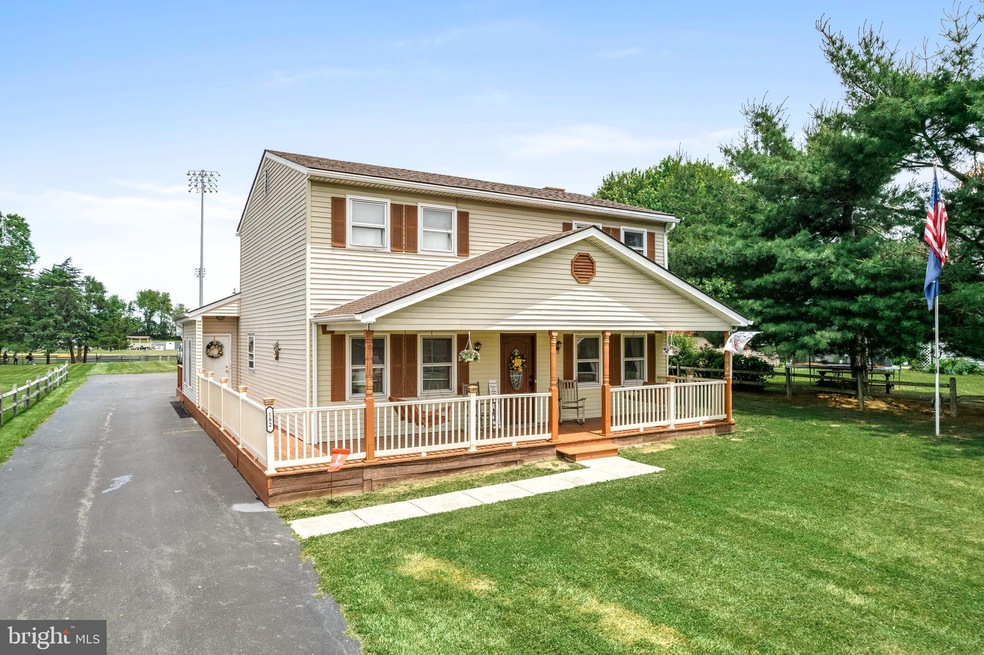 182 E Lee Hwy, New Market, VA 22844 - photo 1