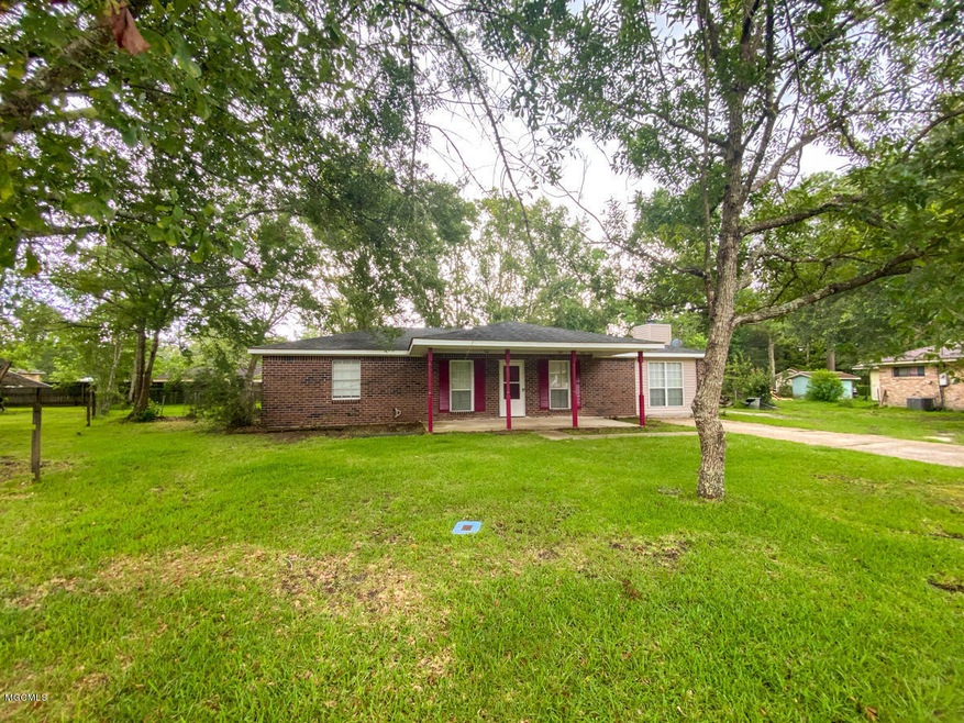 3424 Riverland Rd, Moss Point, MS 39562 - photo 1