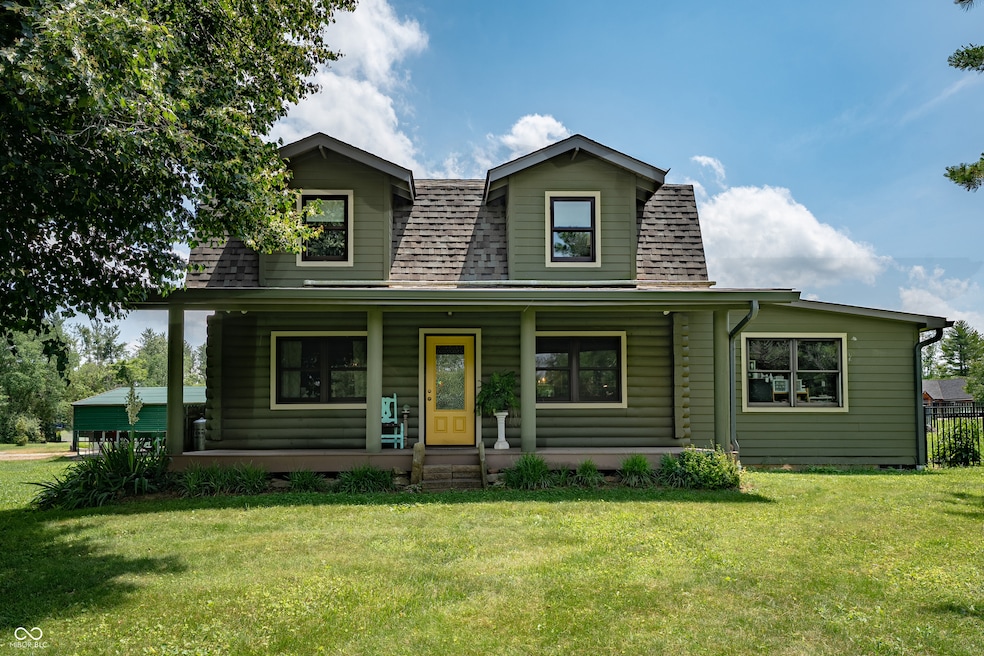 For Sale $864,900 • Co-Listing Agent