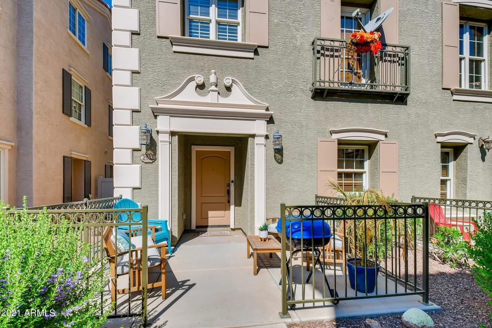03 Exterior Front Entry
