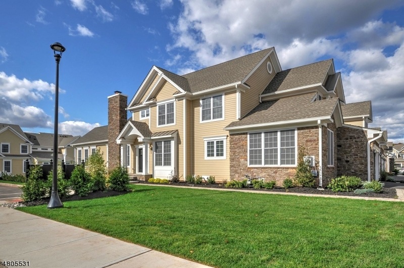 505 Tillinghast Turn, Scotch Plains, NJ 07076 - photo 1