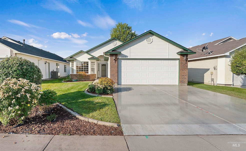 239 E Spinosa Dr, Meridian, ID 83646 - photo 1