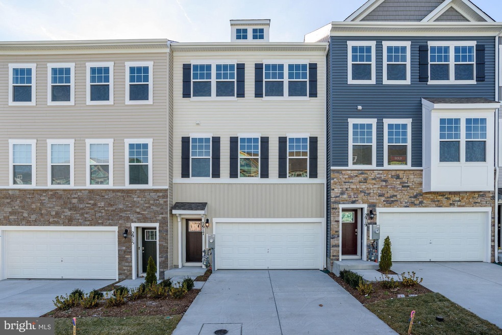 2917 Davis Ridge Ct, Hanover, MD 21076 - photo 1