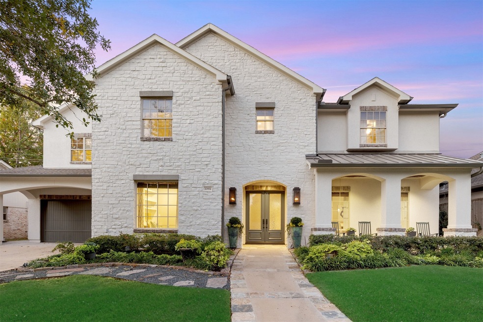 12954 Hermitage Ln, Houston, TX 77079 - photo 1
