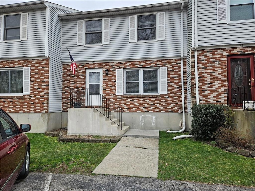 20 Estate Dr, Middletown, NY 10940 - photo 1