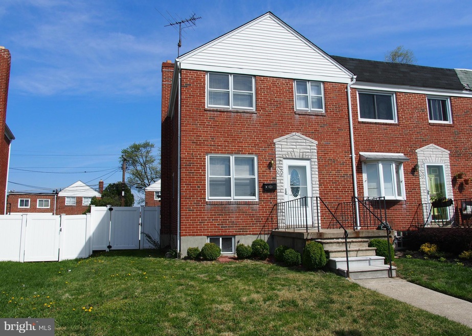 1138 Halstead Rd, Parkville, MD 21234 - photo 1