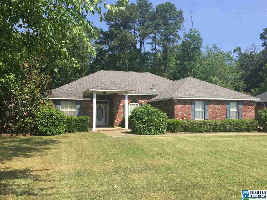 2208 Grayson Valley Dr, Birmingham, AL 35235 - photo 1