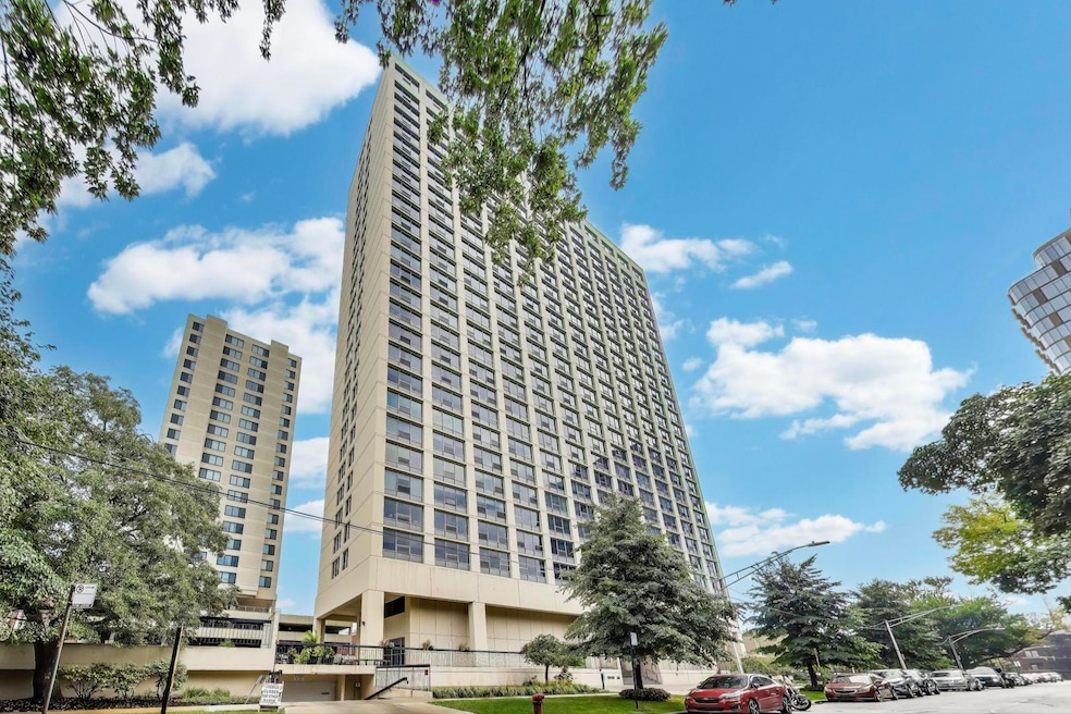 Pending $390,000 • Co-Listing Agent