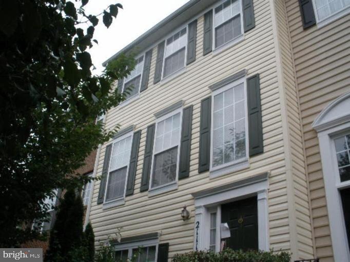 21114 Camomile Ct, Germantown, MD 20876 - photo 1