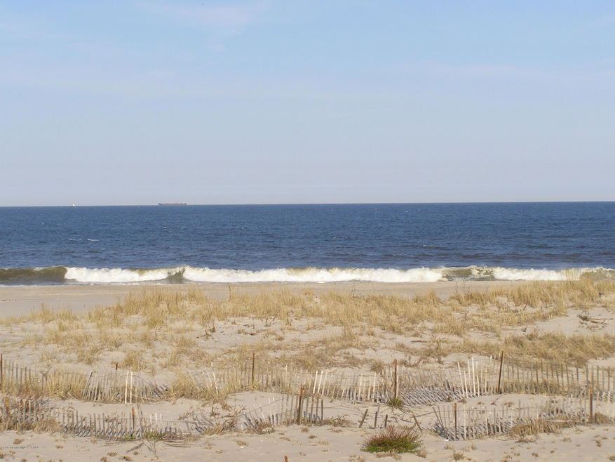 26 Waterview Way unit Up, Sea Bright, NJ 07760 - photo 1