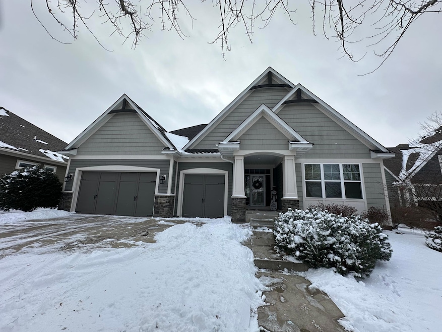 16899 E Lake Dr, Lakeville, MN 55044 - photo 1