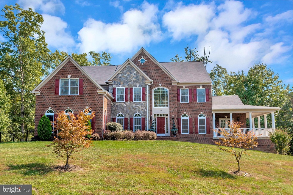 129 Falling Creek Dr, Stafford, VA 22554 - photo 1