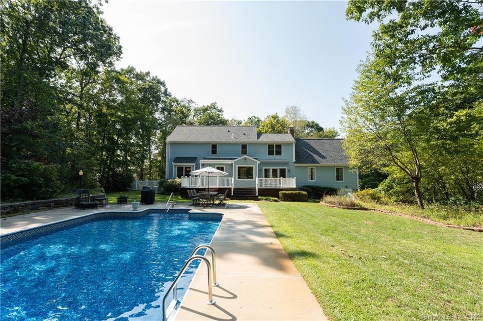 4 Laurel Ridge Rd, Guilford, CT 06437 - photo 1