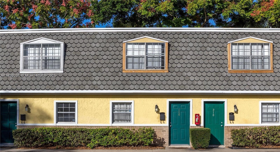 For Rent $1,690/month