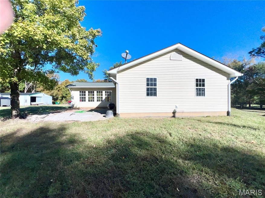 Under Contract $445,000