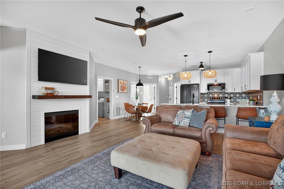 186 Sunset Palms Dr unit 4C, Camdenton, MO 65020 - photo 1