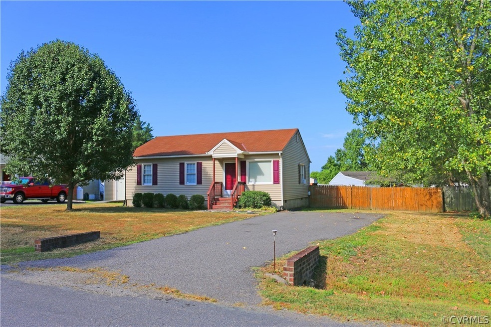 5104 Blossomwood Ct, Chesterfield, VA 23832 - photo 1