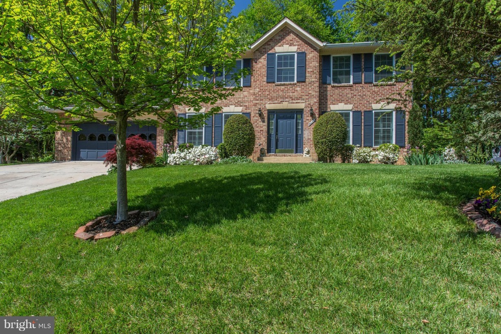 8230 Stacey Rd, Alexandria, VA 22308 - photo 1