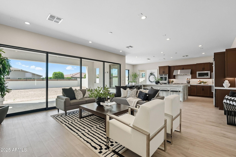 For Sale $885,000 • Co-Listing Agent