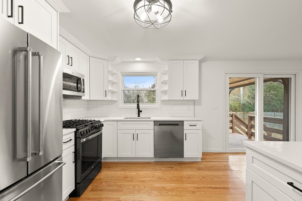 Pending $474,900 • Co-Listing Agent