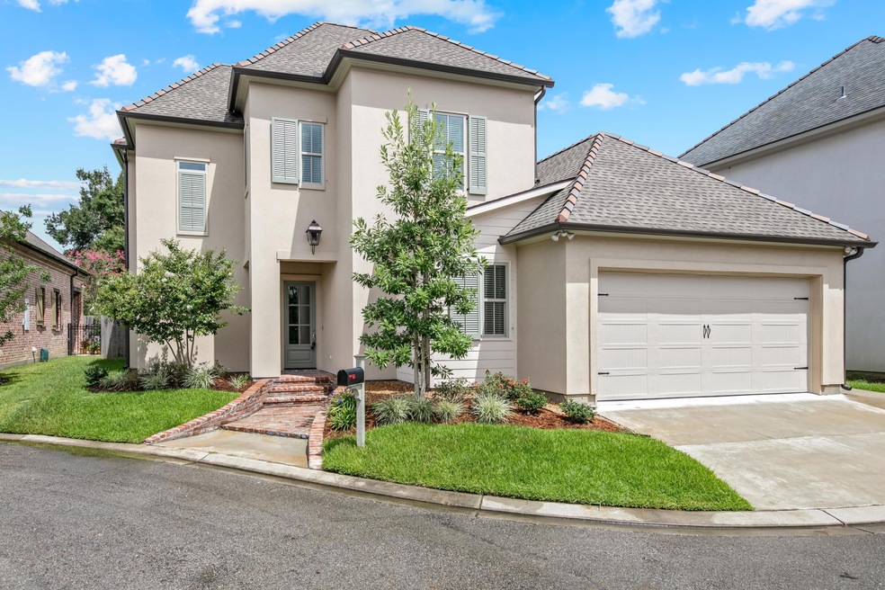 101 Gardenwood-1