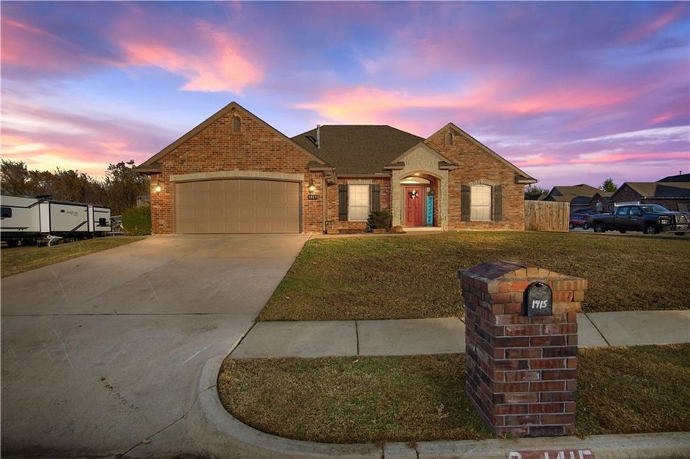 1415 Lexi Ln, Noble, OK 73068 - photo 1