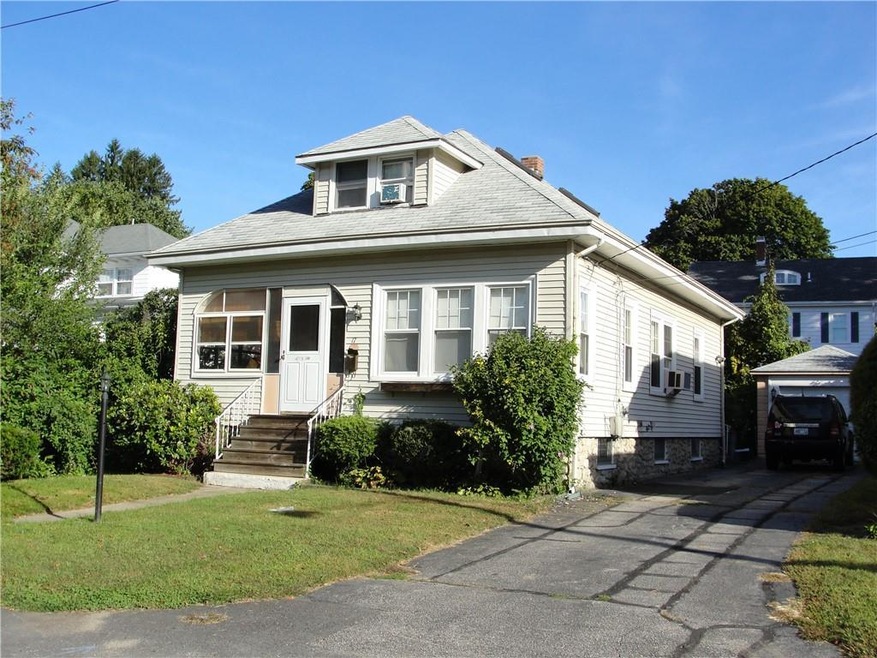 17 Worcester Ave, North Providence, RI 02911 - photo 1