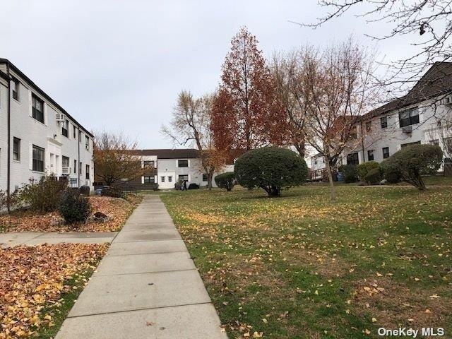 6767 136th St unit B, Kew Gardens Hills, NY 11367 - photo 1