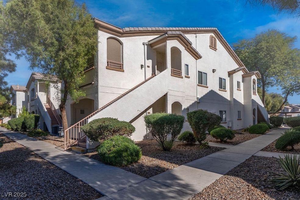 5650 E Sahara Ave unit 1044, Las Vegas, NV 89142 - photo 1