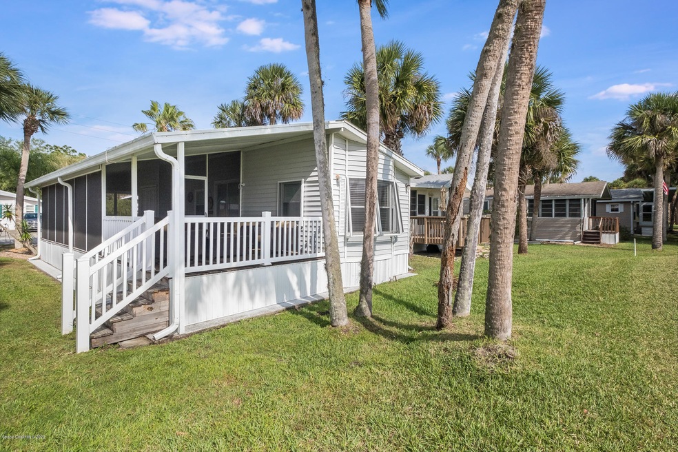 284 Plantation Dr unit 284, Titusville, FL 32780 - photo 1