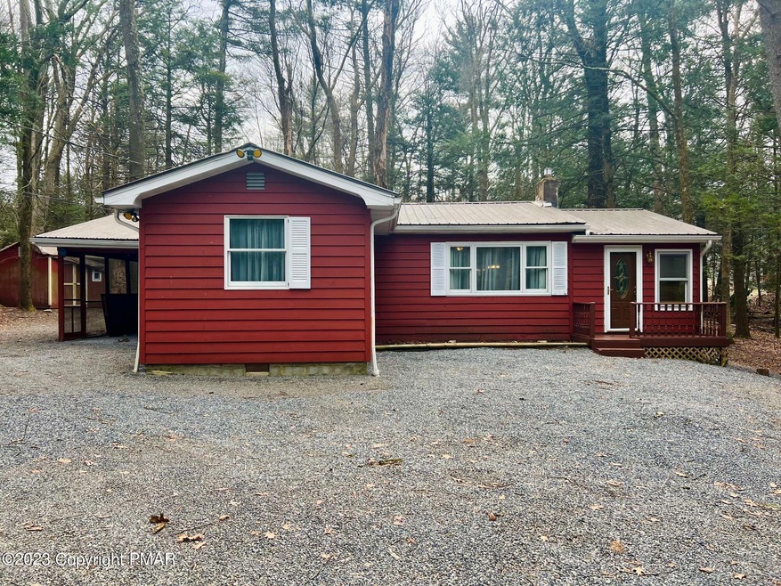 1121 Acorn Dr, Kunkletown, PA 18058 - photo 1