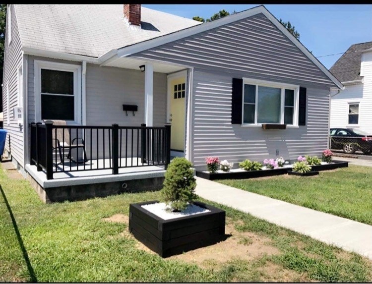 16 Greene Ave, Cranston, RI 02920 - photo 1